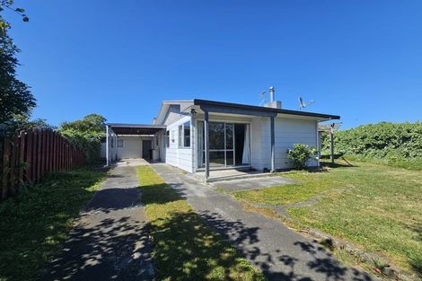 Photo of property in 49 Tait Drive, Greenmeadows, Napier, 4112