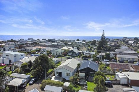 Photo of property in 12 Barriball Street, Fitzroy, New Plymouth, 4312