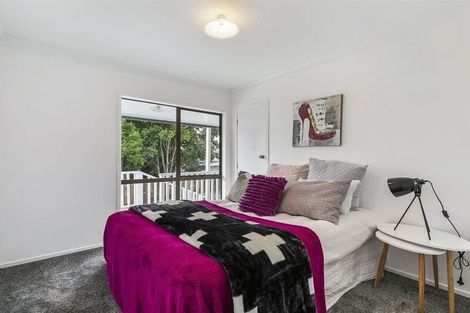 Photo of property in 65 Reynella Drive, Massey, Auckland, 0614