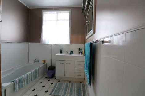 Photo of property in 50 Broughton Street, Gore, 9710