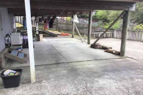 Photo of property in 55 Hobsonville Road, West Harbour, Auckland, 0618