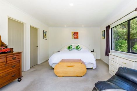 Photo of property in 3 Central Park, Paraparaumu Beach, Paraparaumu, 5032