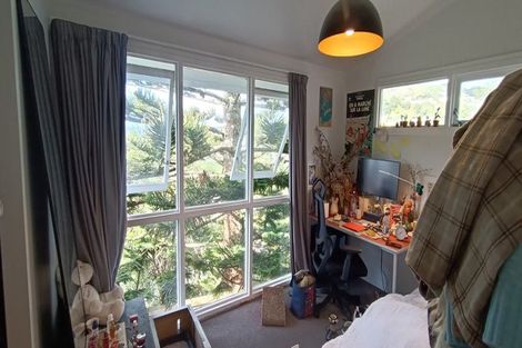 Photo of property in 12 Chartwell Drive, Crofton Downs, Wellington, 6035