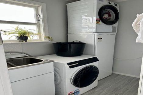 Photo of property in 30 Langley Avenue, Milson, Palmerston North, 4414