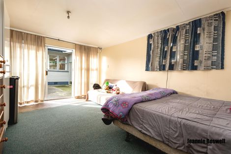 Photo of property in 16 Roy Street, Palmerston North, 4410