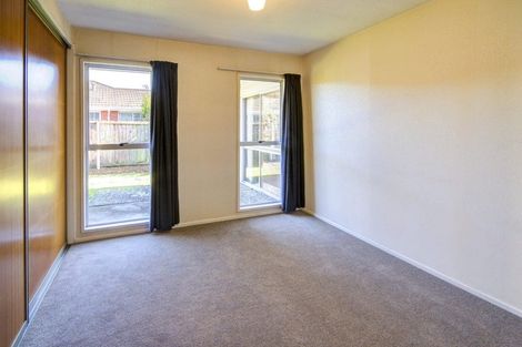 Photo of property in 19 Broadfell Avenue, Avonhead, Christchurch, 8042