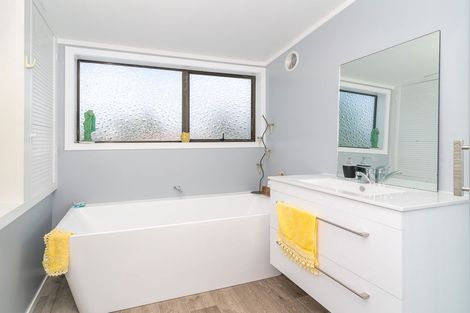 Photo of property in 83 Tiverton Street, Palmerston, 9430