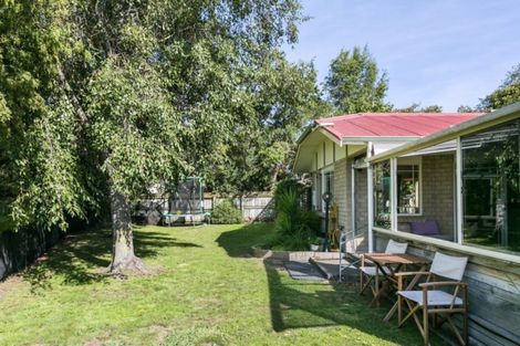 Photo of property in 17 Woodlands Drive, Havelock North, 4130