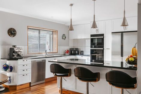 Photo of property in 9 Ashwood Grove, Omokoroa, 3114