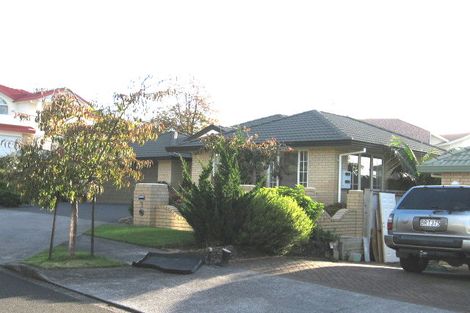 Photo of property in 8 Jane Eyre Drive, Somerville, Auckland, 2014