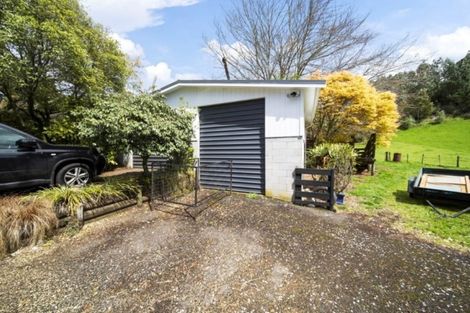 Photo of property in 562 Carrington Road, Hurworth, New Plymouth, 4371