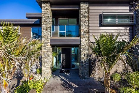 Photo of property in 106 Hillcrest Road, Hatfields Beach, Orewa, 0931