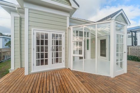 Photo of property in 195 Clyde Street, Island Bay, Wellington, 6023