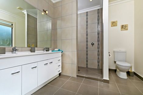 Photo of property in 41 Rautahi Terrace, Redvale, Albany, 0792