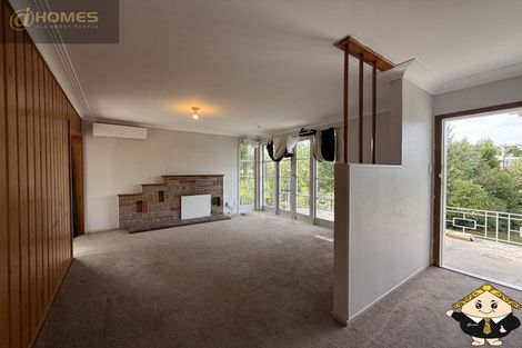 Photo of property in 17 Sheehan Road, Te Atatu South, Auckland, 0610