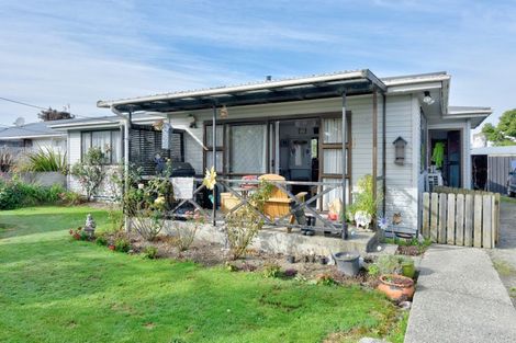 Photo of property in 19 Raglan Street, Wyndham, 9831