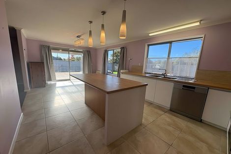 Photo of property in 2 Mimosa Lane, Yaldhurst, Christchurch, 8042