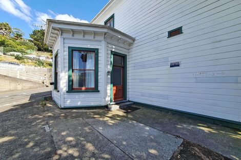 Photo of property in 2/68 Shakespeare Road, Bluff Hill, Napier, 4110