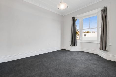 Photo of property in 22 Garfield Road, Helensville, 0800