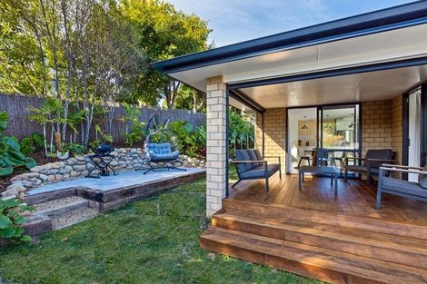 Photo of property in 6 Parkdale Close, Snells Beach, 0920