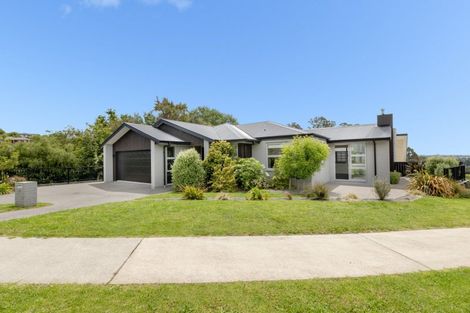 Photo of property in 77 Adler Drive, Ohauiti, Tauranga, 3112
