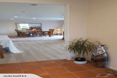 Photo of property in 10 Clare Street, Cambridge, 3434