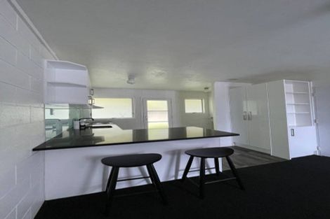 Photo of property in 3/19a Verbena Road, Birkdale, Auckland, 0626