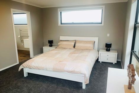 Photo of property in 1 Central Street, Papamoa, 3118