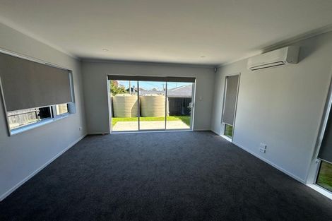 Photo of property in 35b Royston Street, Rosehill, Papakura, 2113
