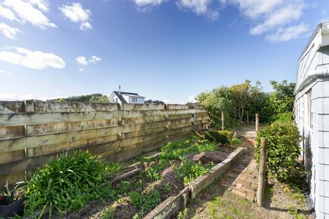 Photo of property in 15 Aranui Avenue, Waitarere Beach, Levin, 5510