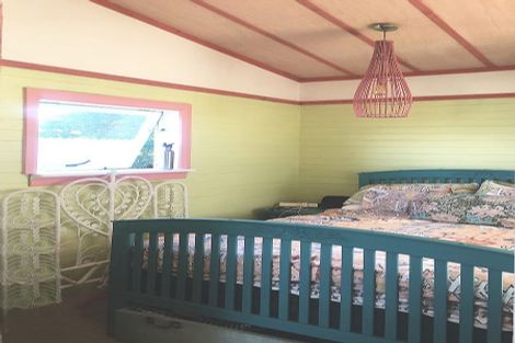 Photo of property in 12 Wainamu Road, Raglan, 3297