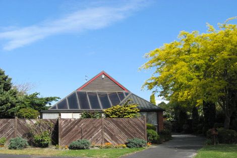 Photo of property in 9 San Rafael Place, Burnside, Christchurch, 8053