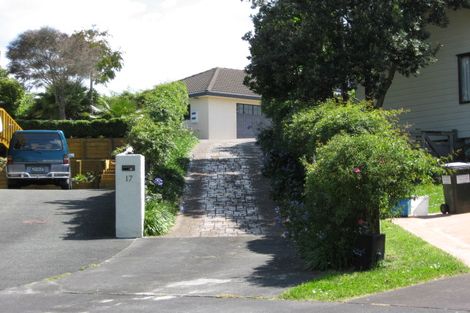 Photo of property in 17 Tokay Place, Huapai, Kumeu, 0810