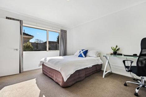 Photo of property in 2/274 Burwood Road, Burwood, Christchurch, 8083