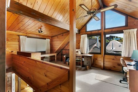 Photo of property in 23 Ewing Grove, Acacia Bay, Taupo, 3330