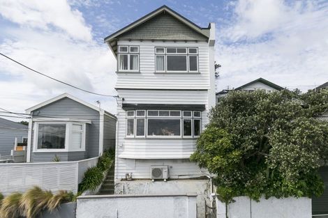 Photo of property in 15 Bidwill Street, Mount Cook, Wellington, 6021