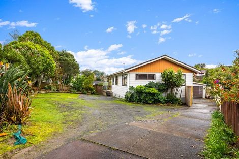 Photo of property in 7 Glucina Place, Glen Eden, Auckland, 0602