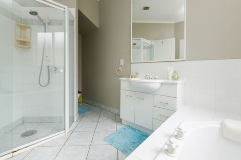 Photo of property in 9 Balmoral Drive, Terrace End, Palmerston North, 4410