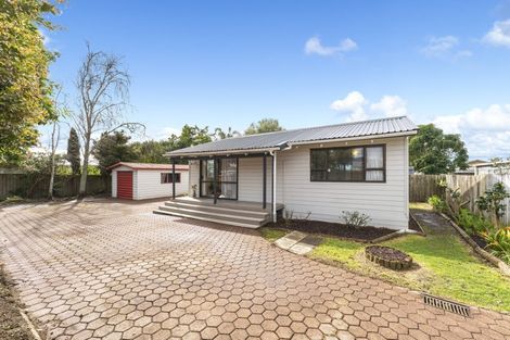 Photo of property in 2/391 West Coast Road, Glen Eden, Auckland, 0602
