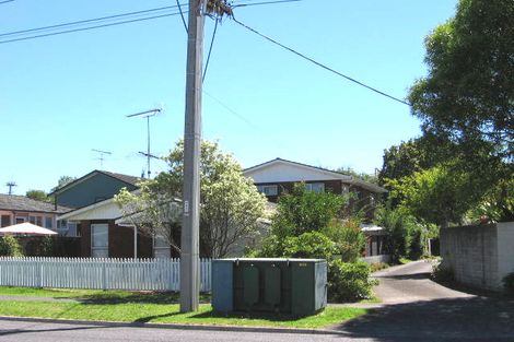 Photo of property in 3/136 Nile Road, Milford, Auckland, 0620