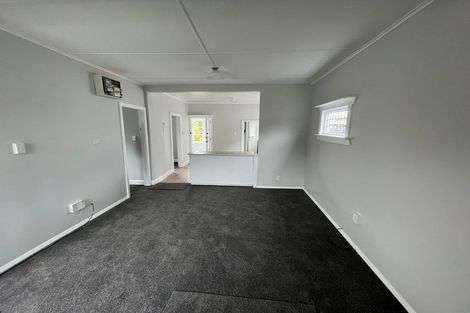 Photo of property in 102 Gibbons Street, Ebdentown, Upper Hutt, 5018