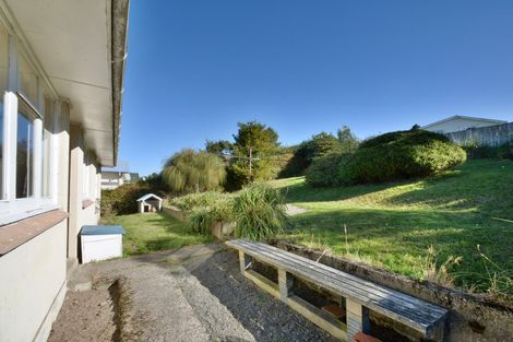 Photo of property in 6 Hanlon Street, Halfway Bush, Dunedin, 9010