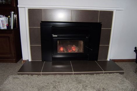 Photo of property in 33 Dunkirk Street, Marchwiel, Timaru, 7910