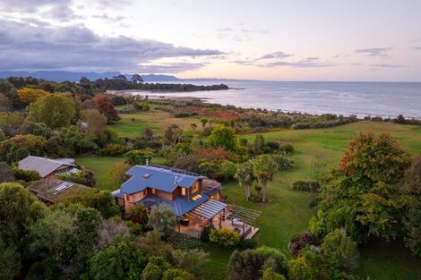 Photo of property in 65 Battery Road, Patons Rock, Takaka, 7182