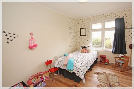 Photo of property in 19 Linklater Avenue, Foxton Beach, Foxton, 4815