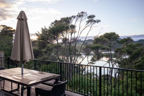 Photo of property in 6 Hapuapua Street, Raglan, 3225