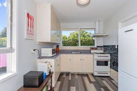 Photo of property in 1/6 Jade Place, Parklands, Christchurch, 8083