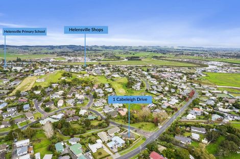 Photo of property in 1 Cabeleigh Drive, Helensville, 0800