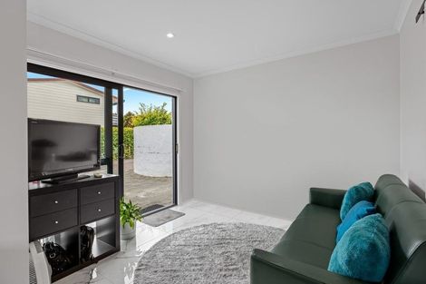 Photo of property in 41 Maygrove Drive, Orewa, 0931