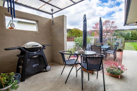 Photo of property in 65 Newcastle Street, Clyde, 9330